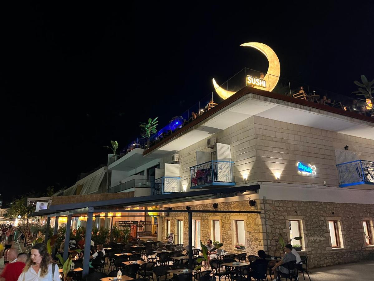 Las Nubes Rooms Himare Exterior photo